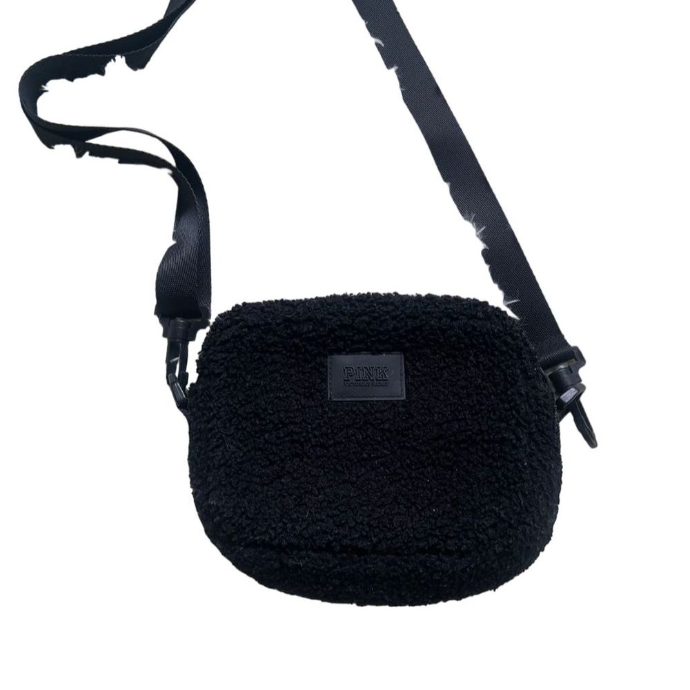 Victoria's Secret PINK Plush Sherpa Crossbody Bag Black Adjustable Strap Zip